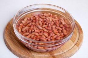実績のあるロビオレシピ 豆ロビオを作るためのレシピ グルジア語で豆ロビオを調理する方法は