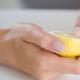 Как да избелите ноктите у дома - паста за зъби, лимон, сода